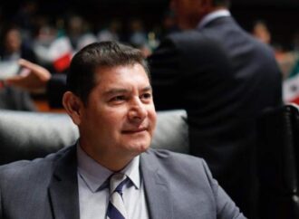 Alejandro Armenta se perfila por la gubernatura de Puebla por Morena