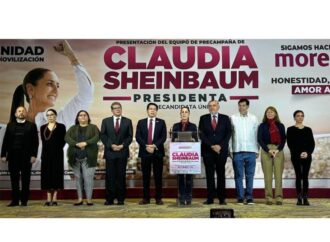 Claudia Sheinbaum presenta a su equipo de precampaña
