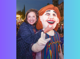 Xóchitl Gálvez le hace honor a su apodo de ‘botarga’
