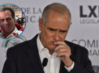 Julen Rementería se baja de la contienda en Veracruz; respalda a Pepe Yunes