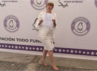 Renuncia Lorena Osornio a favor de Taboada