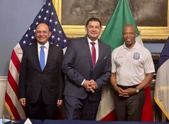 Se reúnen Alejandro Armenta y Jorge Islas, cónsul de México en NY