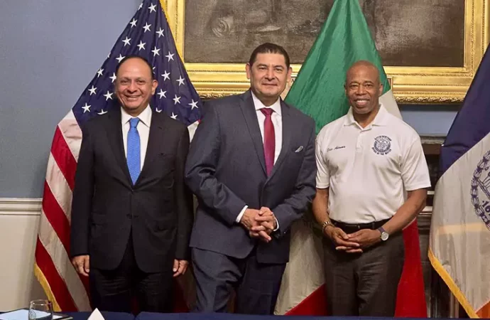 Se reúnen Alejandro Armenta y Jorge Islas, cónsul de México en NY