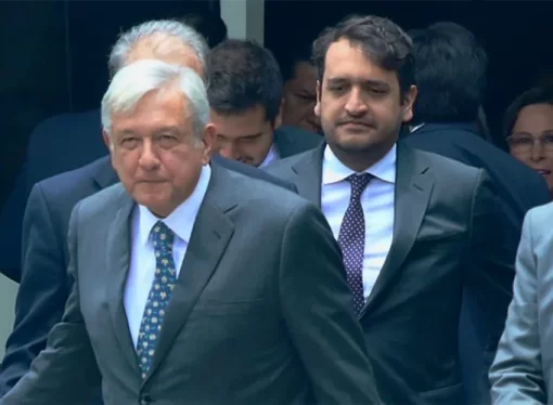 Andrés López Beltrán, hijo de AMLO, si buscará cargo en Morena, confirma Presidente