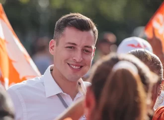 Colosio Riojas definirá su destino político en los próximos días