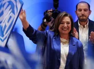 PAN entrega constancia a Xóchitl Gálvez  como candidata presidencial