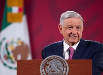 Voy a entregar la banda presidencial a una mujer que se llama justicia: AMLO