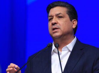 Morena pide a INE negar candidatura a Cabeza de Vaca