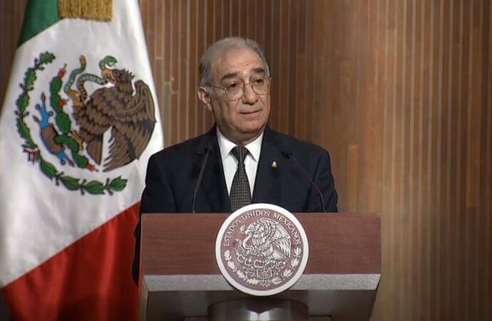 ‘Defender a la Constitución es defender al pueblo mismo’: Pérez Dayán