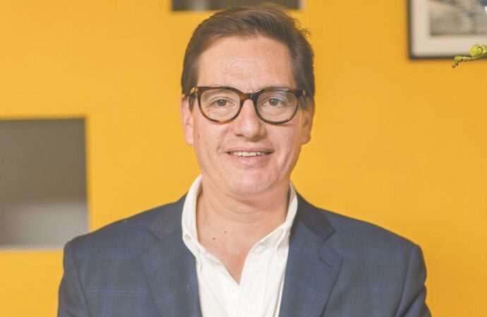 Chertorivski prepara su registro como candidato de MC a la CDMX