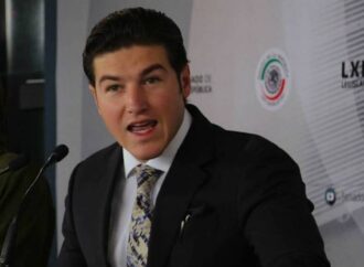 Trife multa a Samuel García por actos anticipados de precampaña