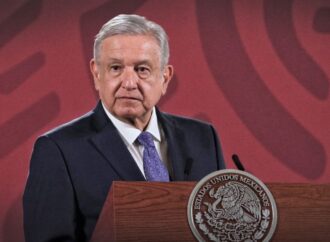 ‘Es un asunto político’, menciona AMLO sobre hackeo a datos de periodistas