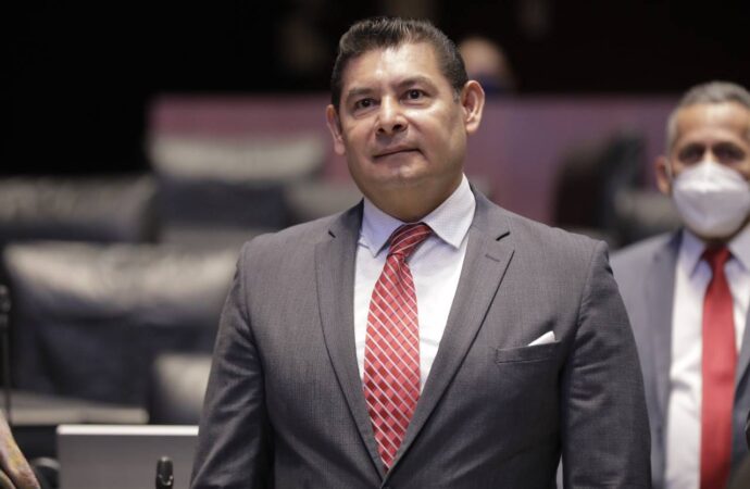 Alejandro Armenta lidera contienda por la gubernatura de Puebla