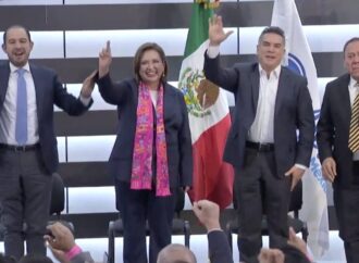 Xóchitl Gálvez se registra ante INE como candidata presidencial