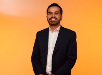 Álvarez Máynez estrena spot y el PRI explota