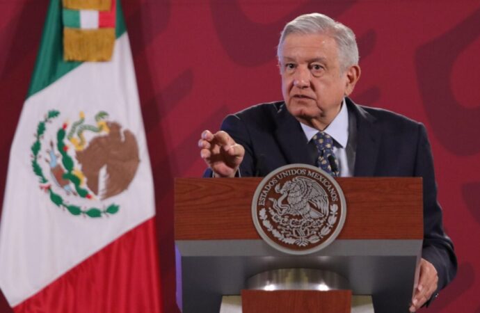 AMLO asegura que entrevistador ‘entrampó’ a Milei, quien lo calificó de ‘ignorante’