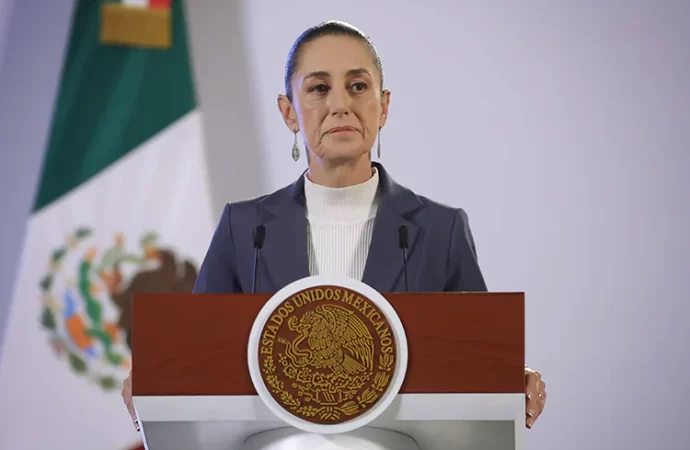 Claudia Sheinbaum dedica su primera mañanera a la masacre del 2 de octubre de 1968